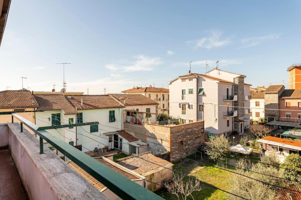 Chic Italian Escape - Casa Vacanze Lorusso Montecatini Terme Exterior foto